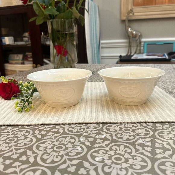 Belleek Ireland Classic Claddagh Cereal Bowl White 2 pieces lightweight - Picture 7 of 8